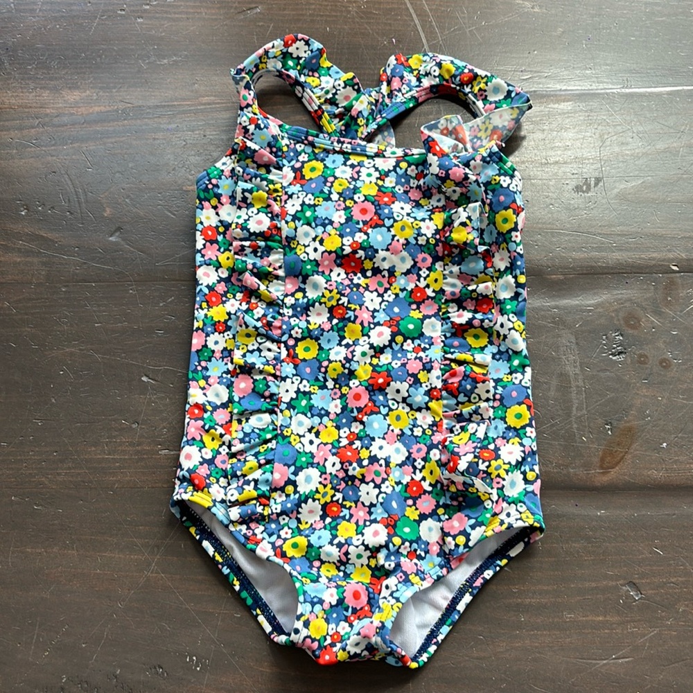 Adorable floral print NWOT baby Biden one piece swimsuit Size 18-24 months